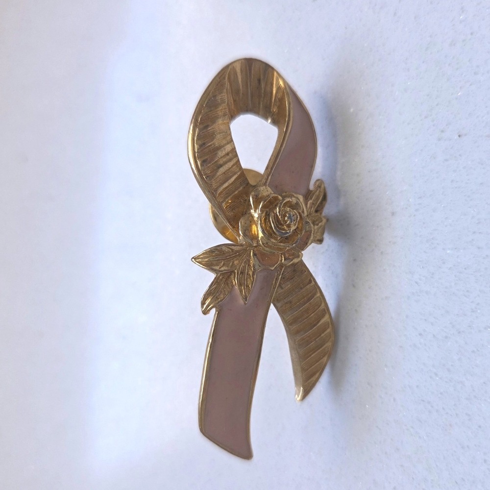 VTG Avon Breast Cancer Awareness Pink Enamel Rose Gold Tone Ribbon Pin